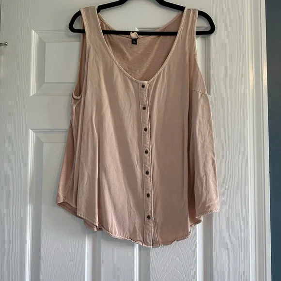 Universal Thread Pink Tan Sleeveless Buttoned Tank Top - Picture 1 of 2